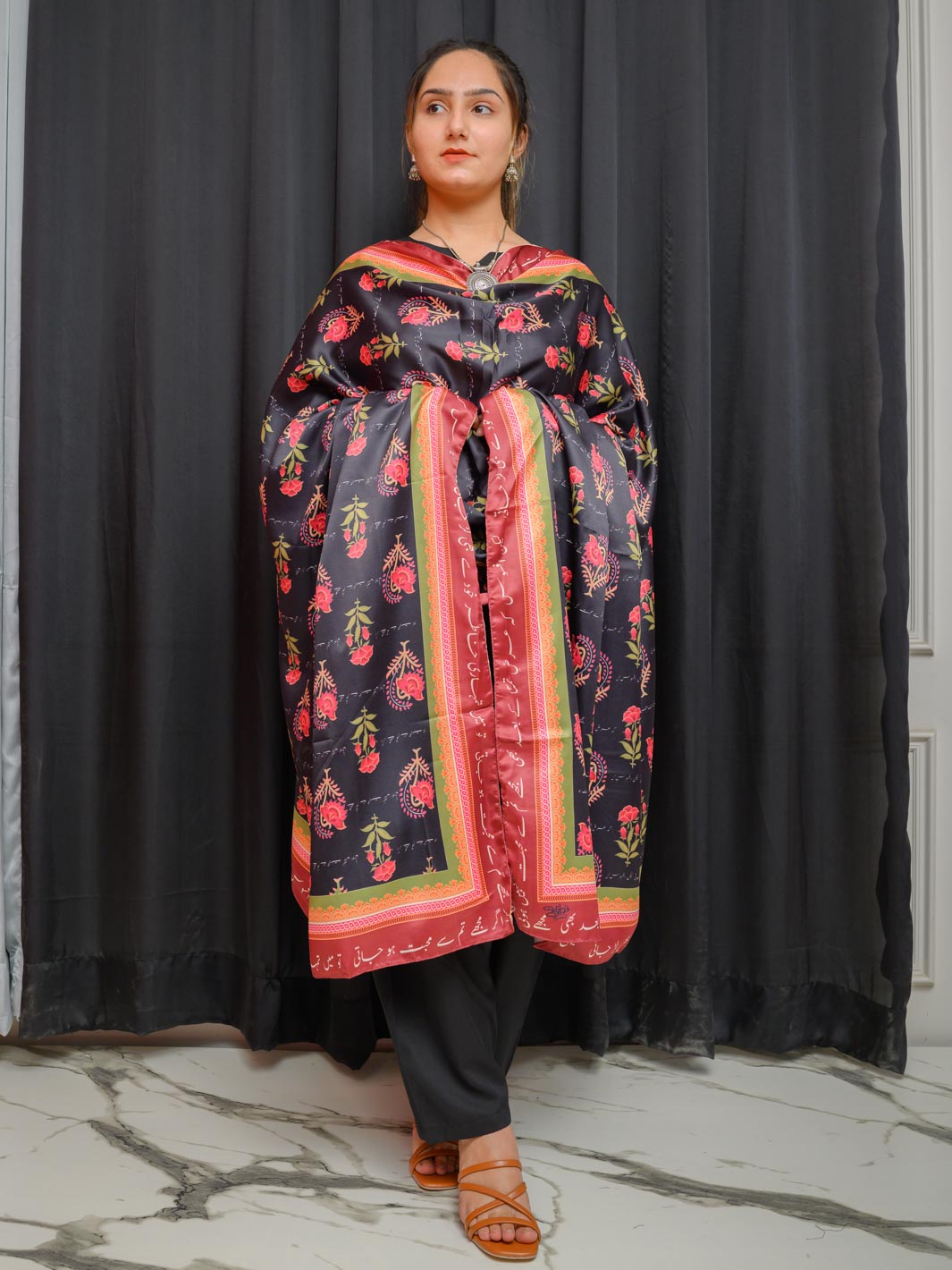Khudse Voile dupatta (Black)