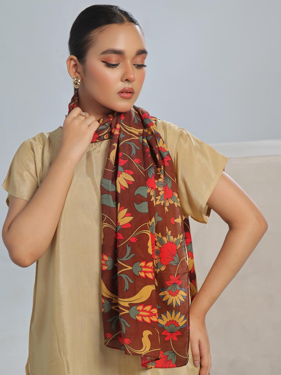Kiari Lawn Stole
