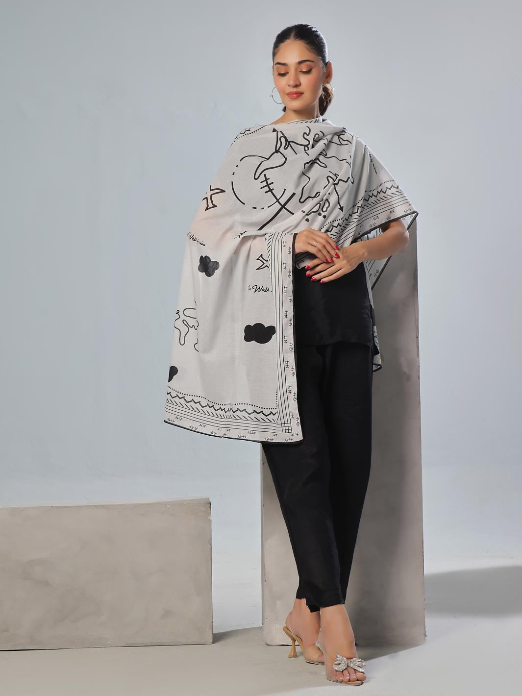 Uraan Lawn Stole