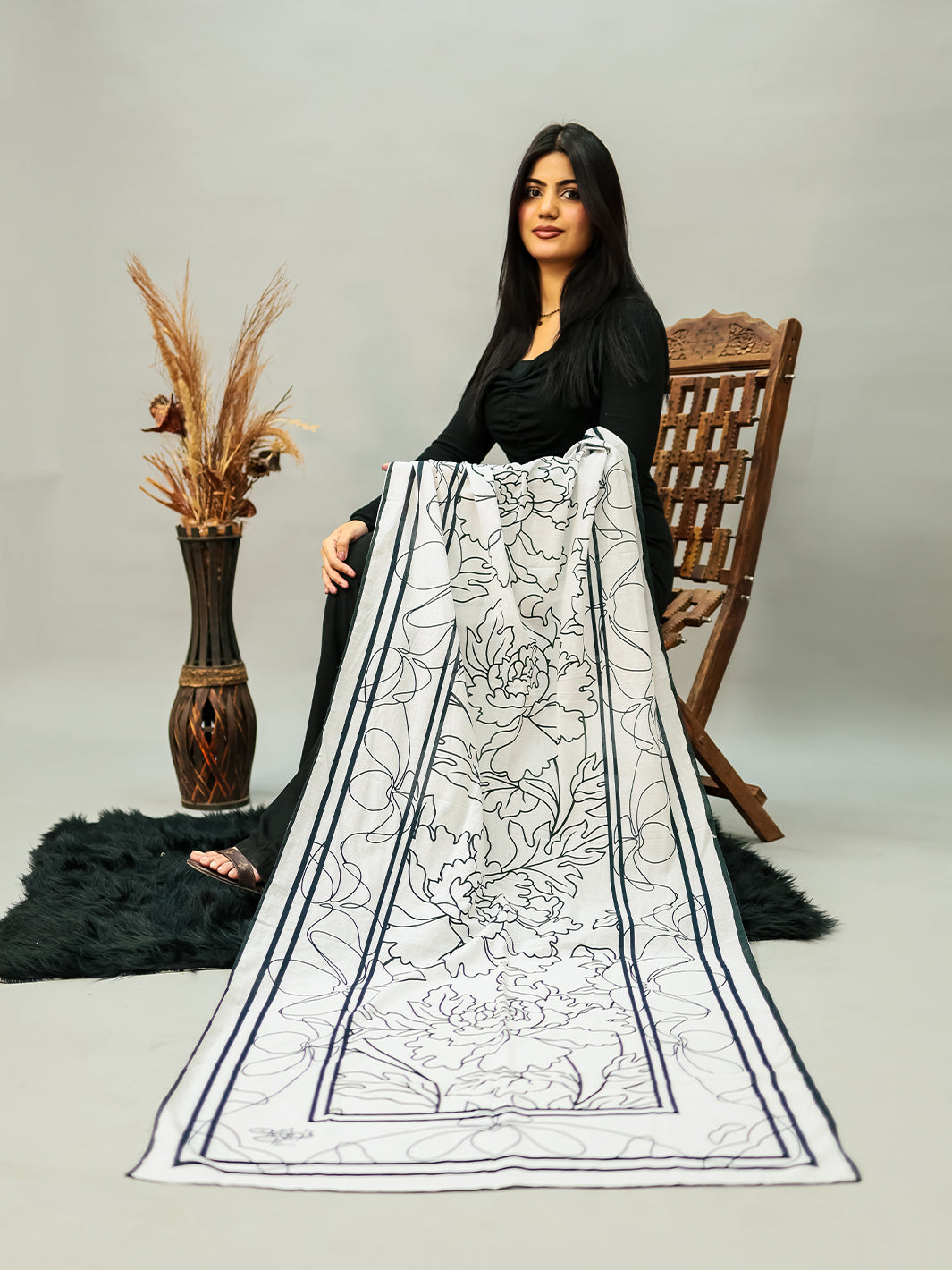 Floral Lawn Stole (White)