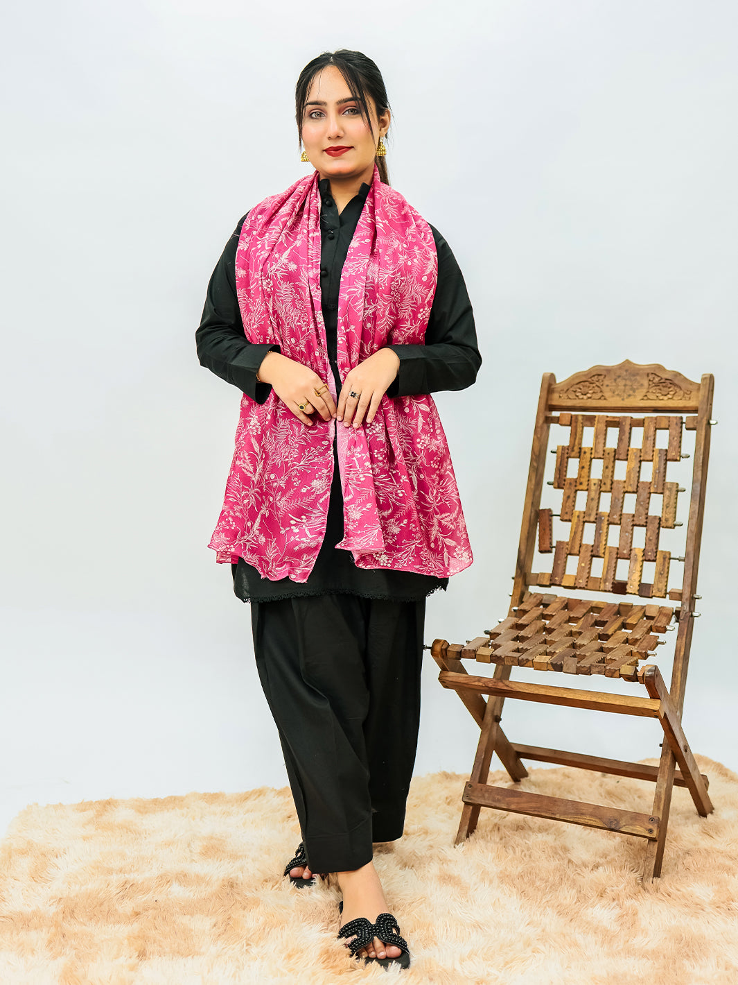 Farazi Floral Stole (Hot Pink)