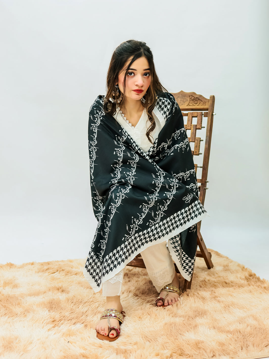 Shaam Stole (Black)