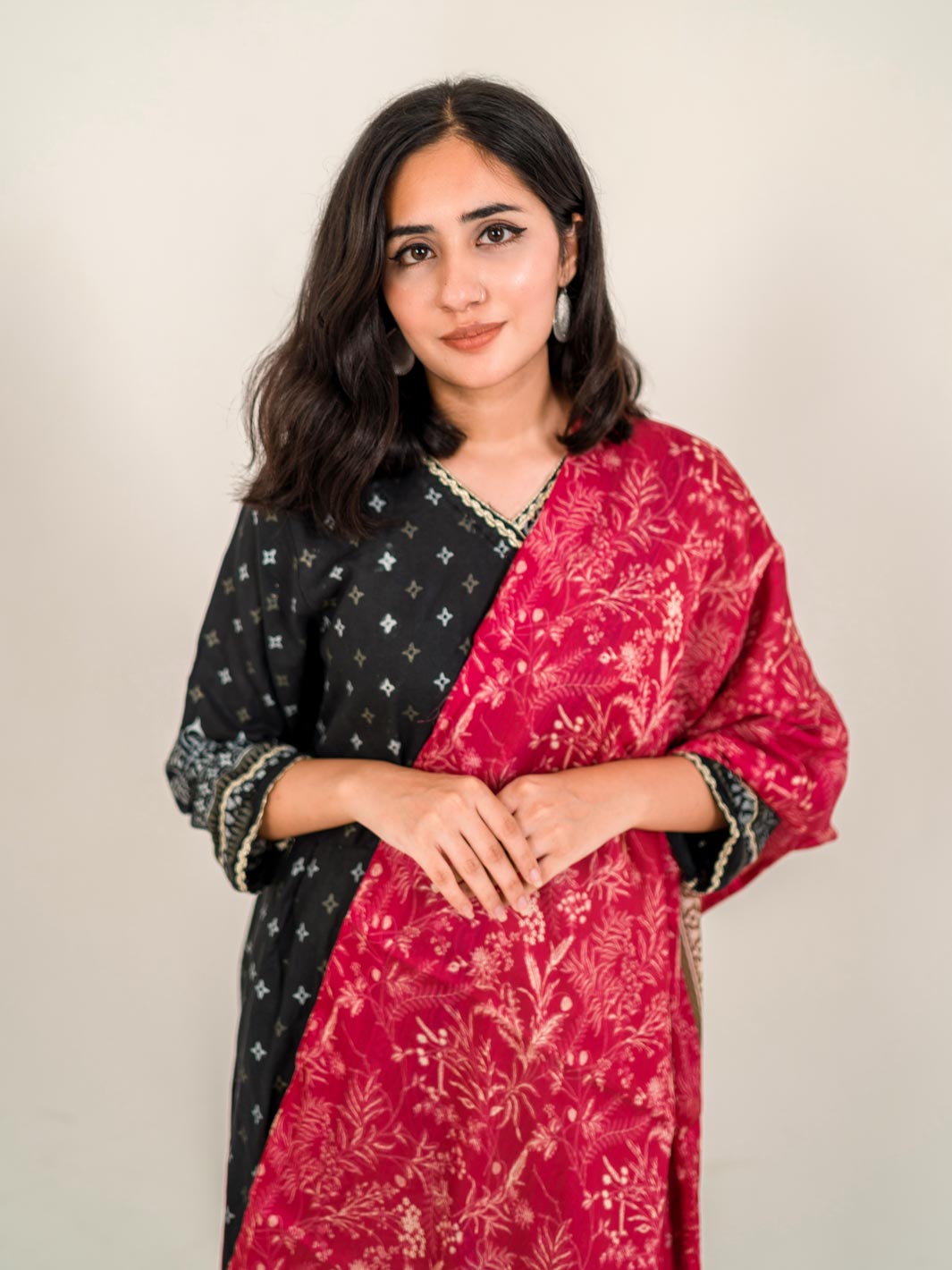 Farazi Floral Stole (Hot Pink)