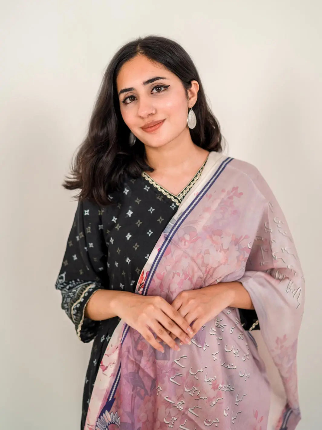 Parizaad Stole (Pink)