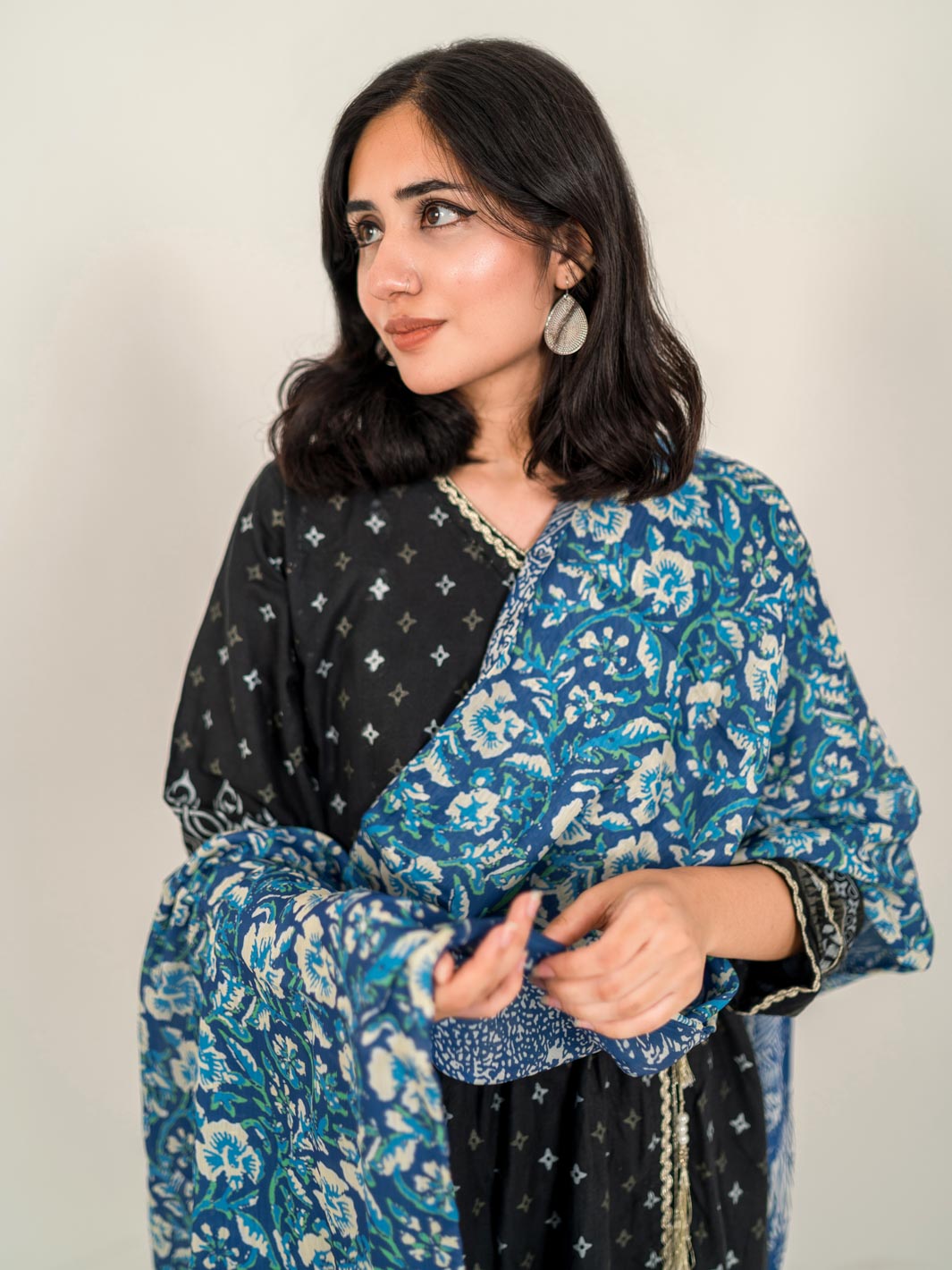 Orchids Floral Stole (Blue)